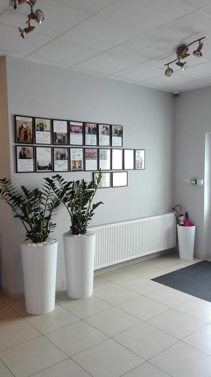 Artix Hotel Zbąszynek Buitenkant foto